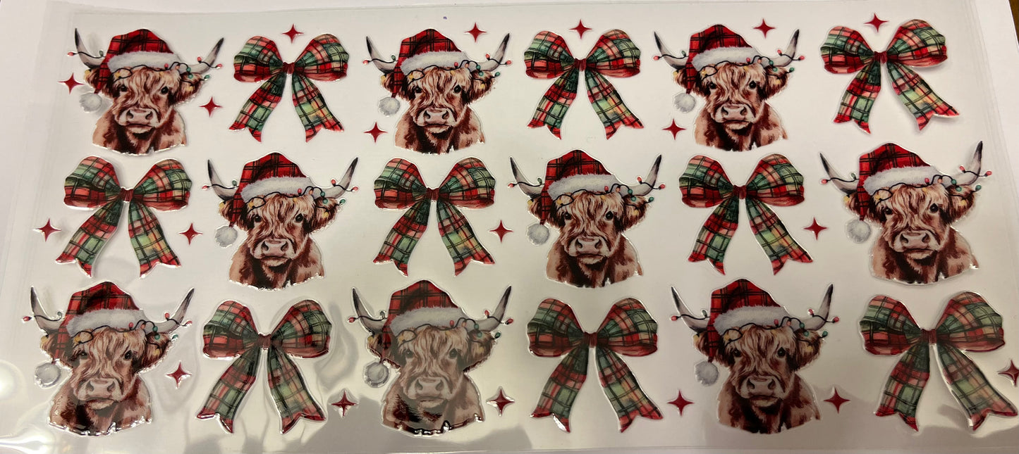 Highland Cow & Red Green Christmas Bows